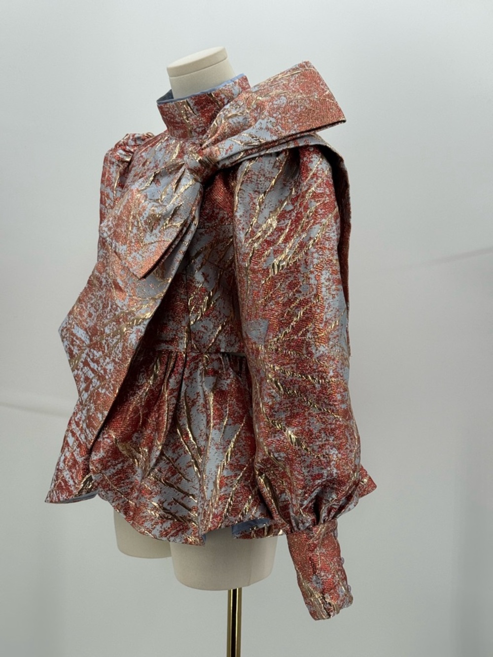 Akira Luxury Metallic Brocade Bow Peplum Blouse Elegant High Neck Statement Top - Picture 8 of 15